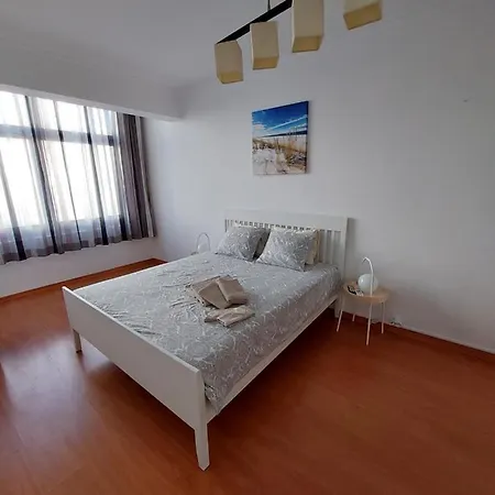 Al - Comfortable House Faro Exterior photo
